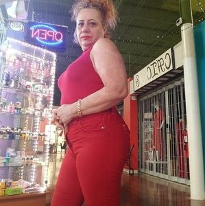 Meet your Posher, Maguy